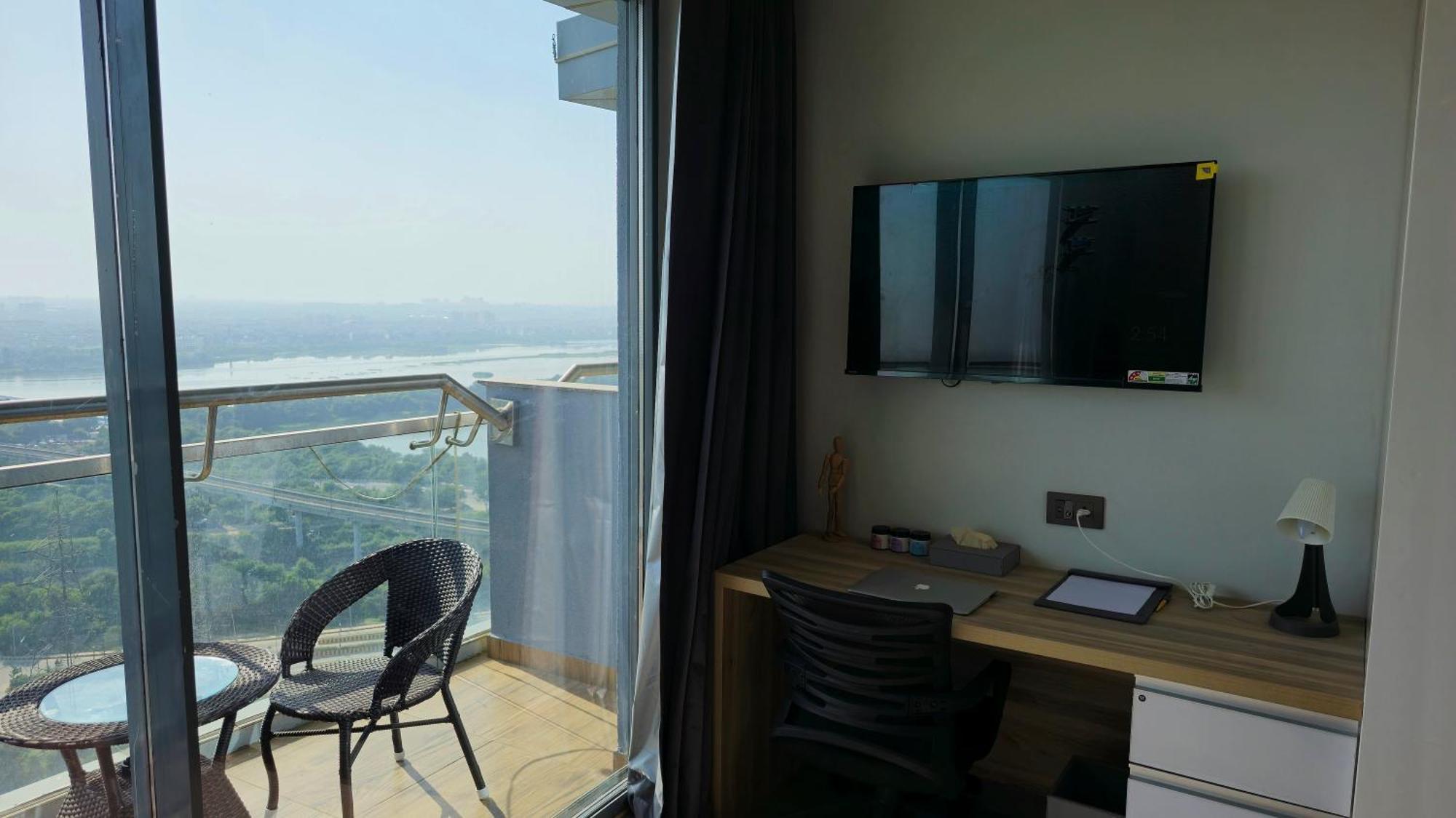 The Luxe Living 호텔 노이다 외부 사진